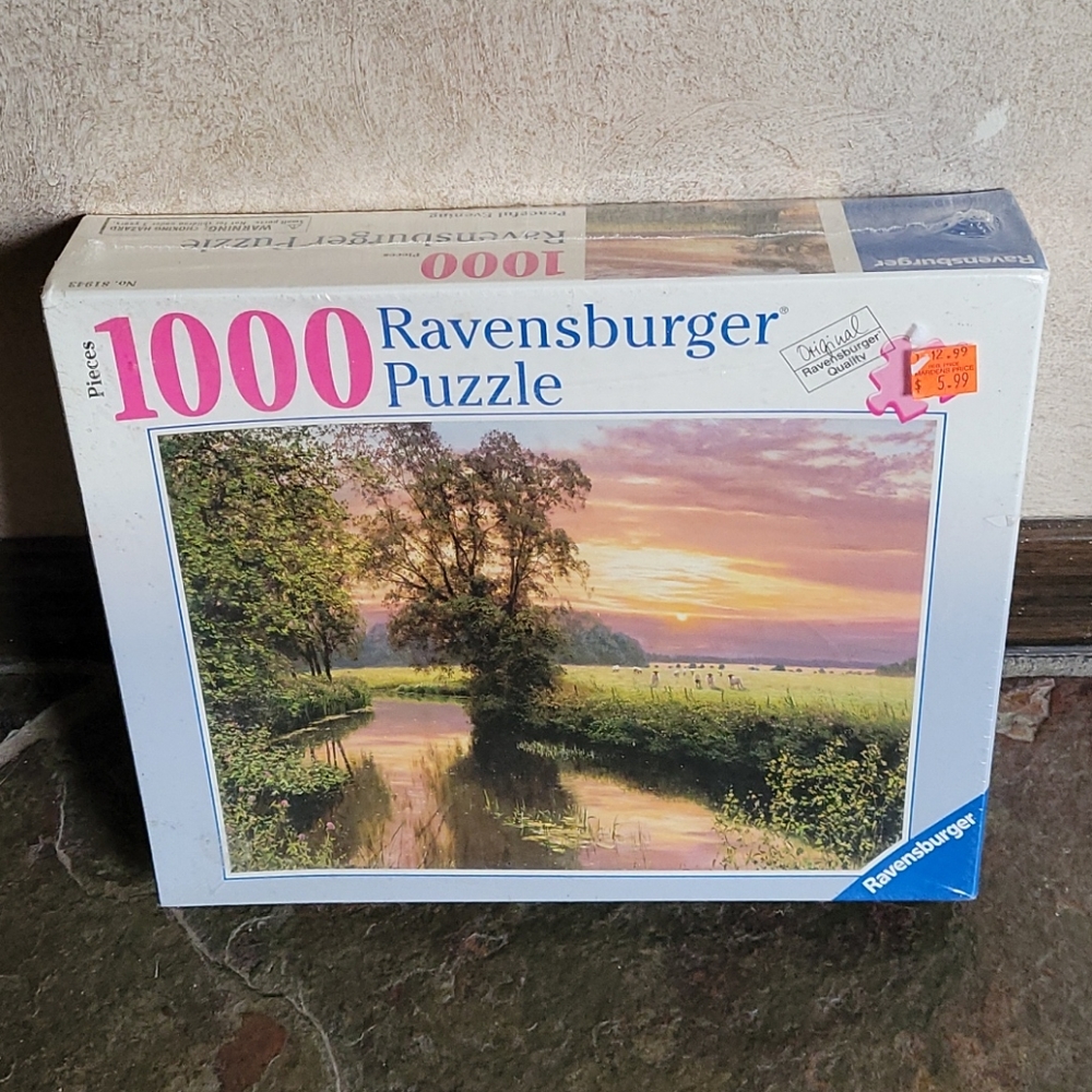 Sealed Ravensburger 2007 puzzle Peaceful Evening